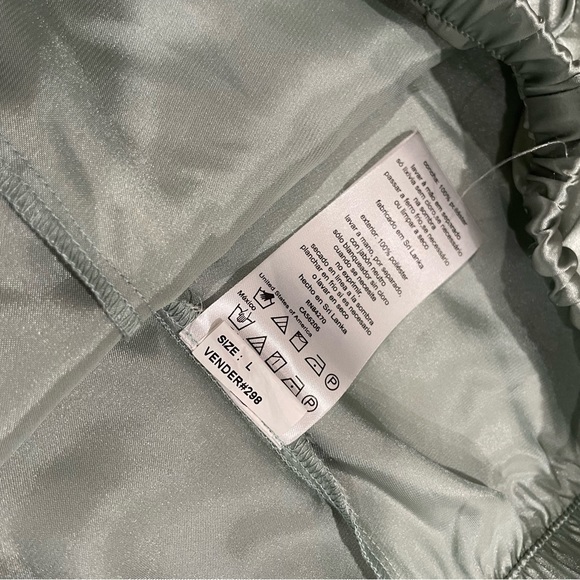 DB Bridal Satin Pajama set ***3 SETS*** - Picture 15 of 16